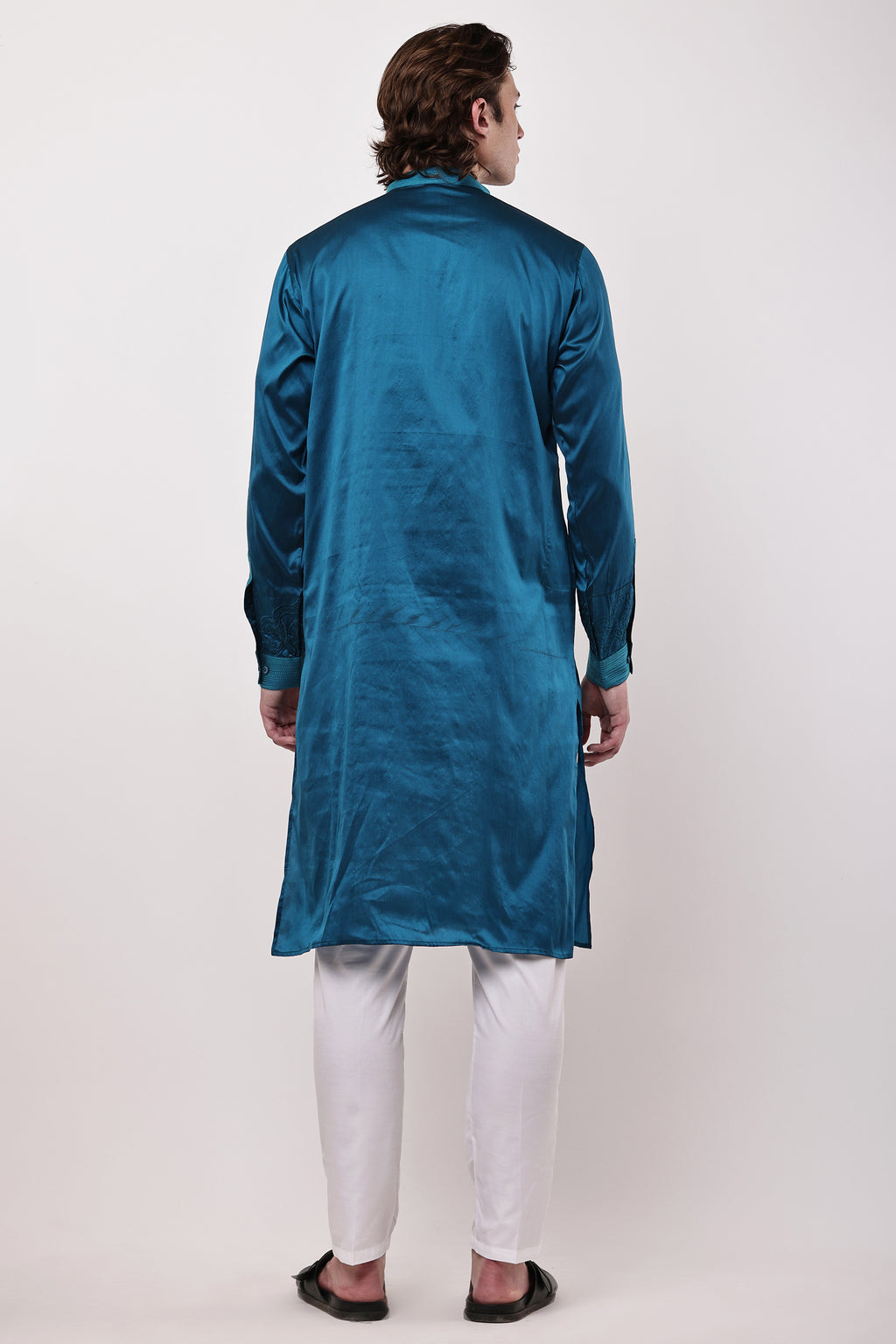 Men Teal Blue Embroidered Silk Blend Straight Kurta Set