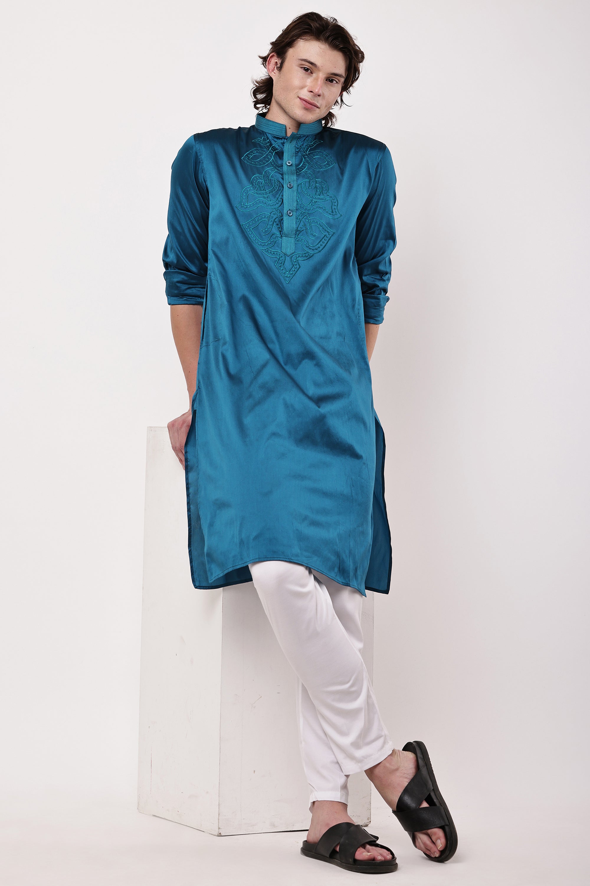 Men Teal Blue Embroidered Silk Blend Straight Kurta Set