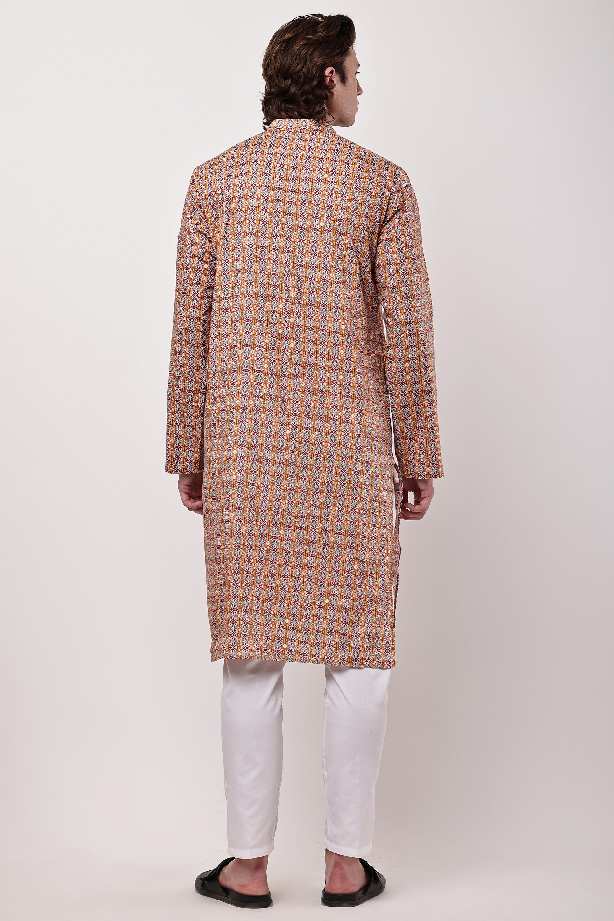 Men Multicolour Geometric Printed Straight Kurta Set