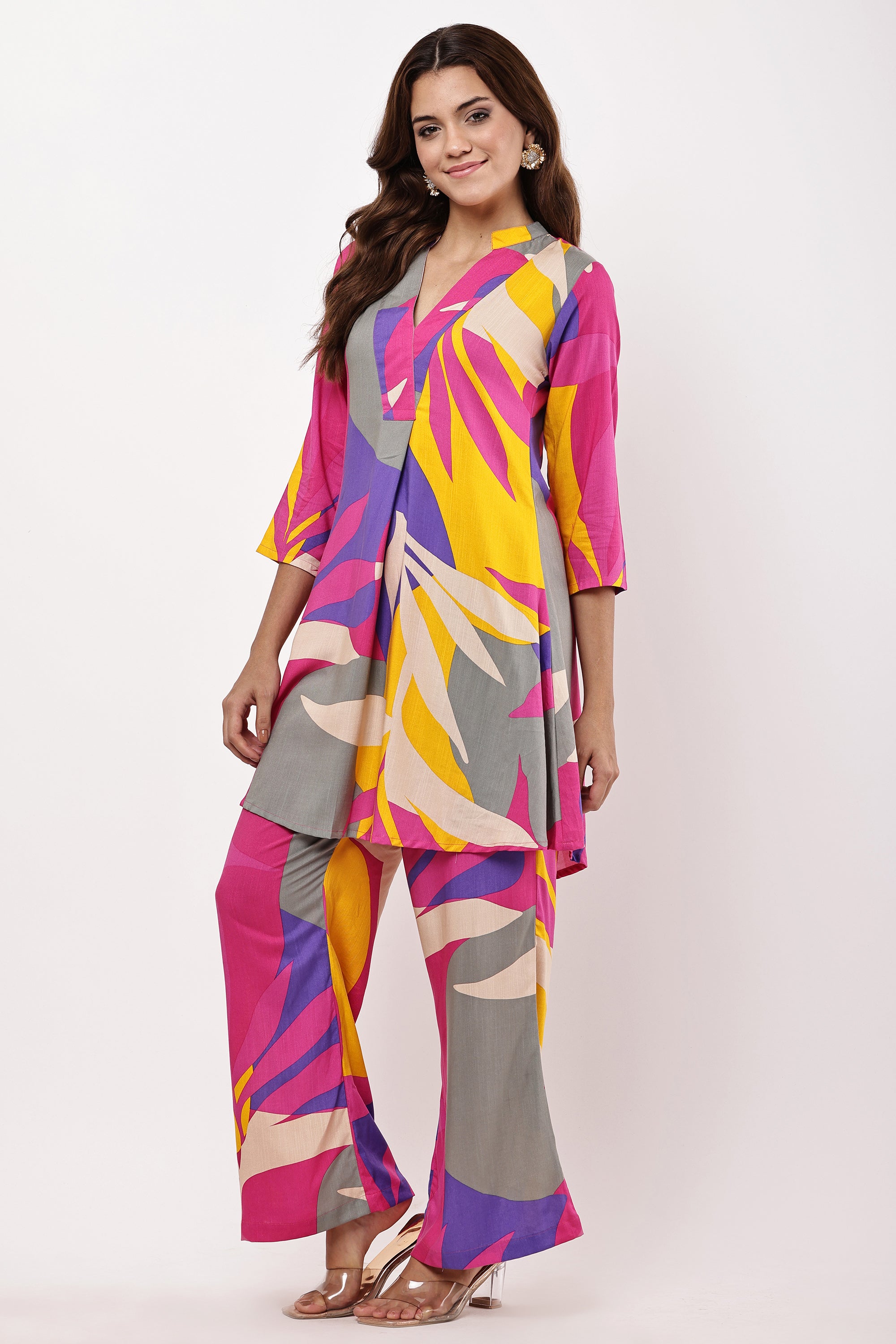 Abstract Bloom A-Line Kurta with Trousers Co-ord Set