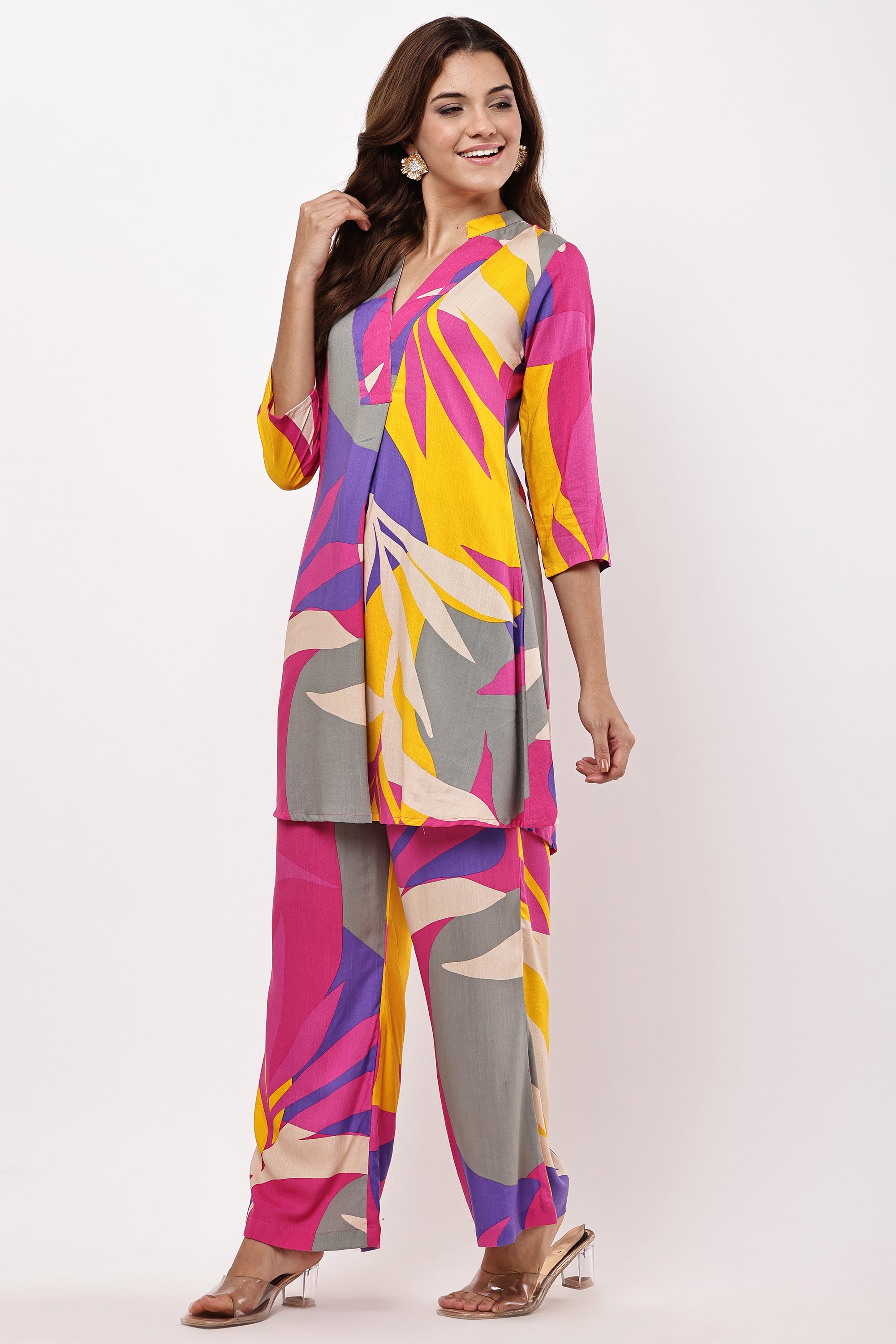 Abstract Bloom A-Line Kurta with Trousers Co-ord Set