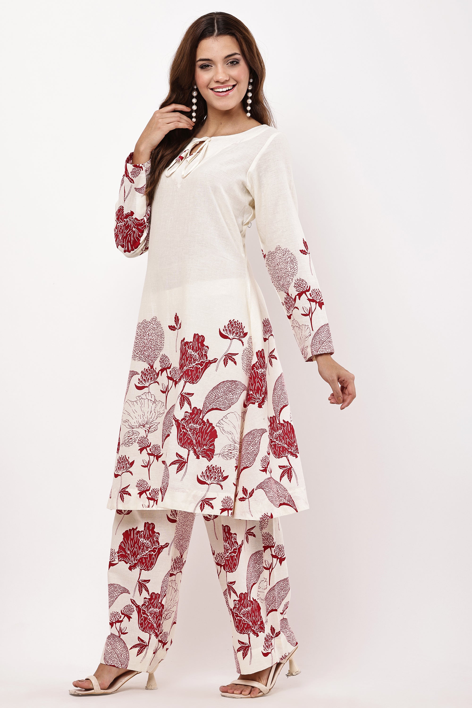 Women Off-White & Maroon Floral Printed A-Line Co-ord Set