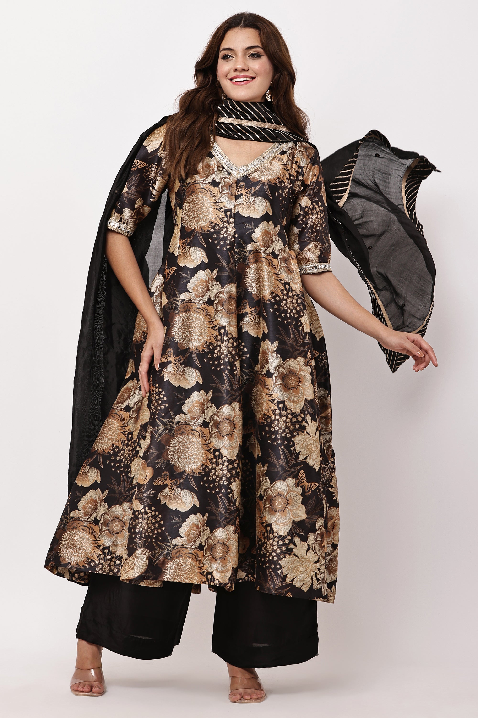Women Black & Gold-Toned Floral Printed & Embellished Anarkali Kurta Set
