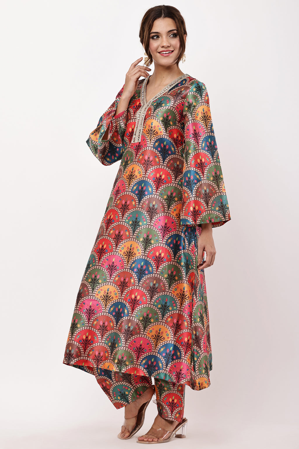 Women Multicolored Ethnic Motifs Kurta Set with Dupatta